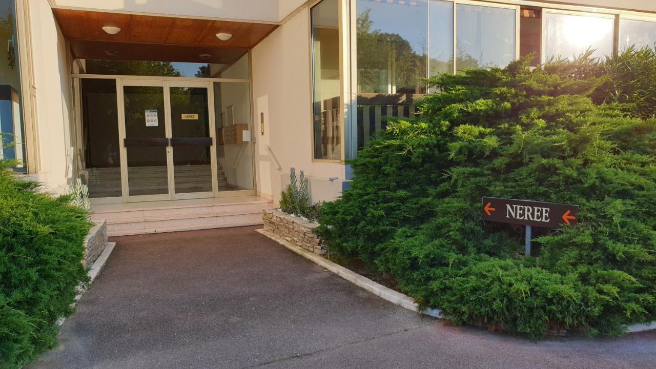 Garden And Beach Sea View Apartment Cannes 망들리유 라 나플 외부 사진