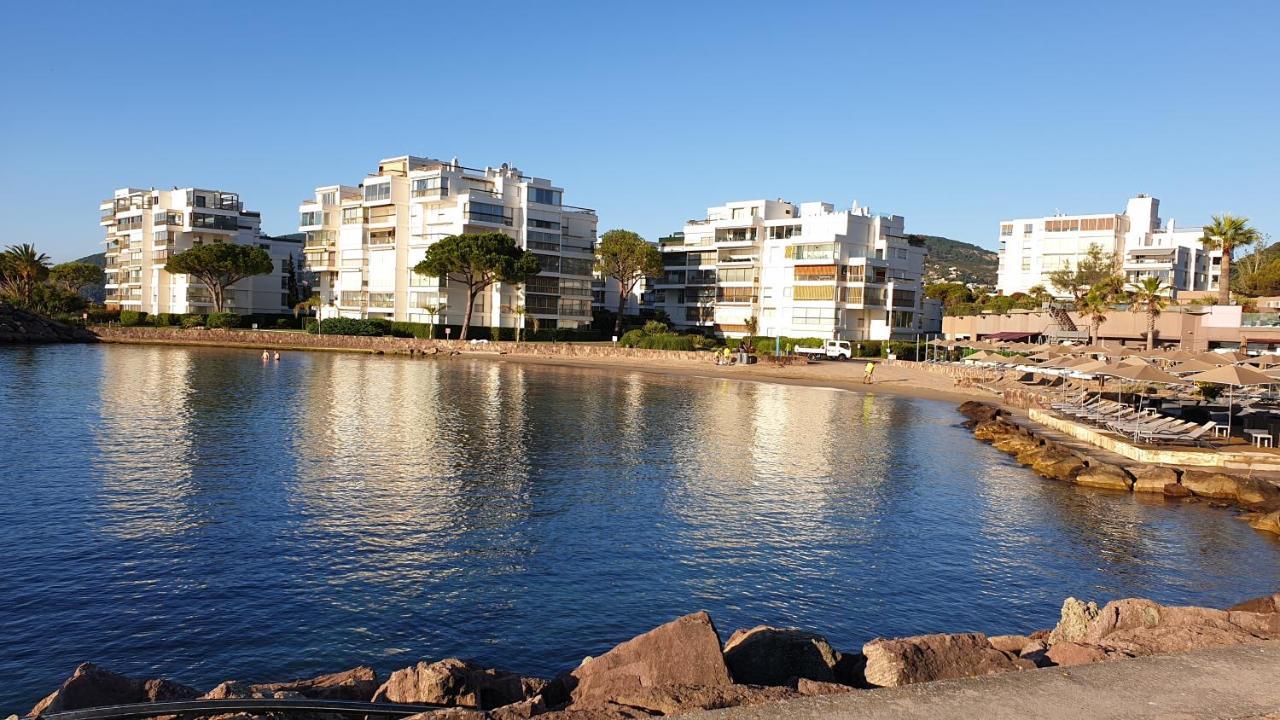 Garden And Beach Sea View Apartment Cannes 망들리유 라 나플 외부 사진
